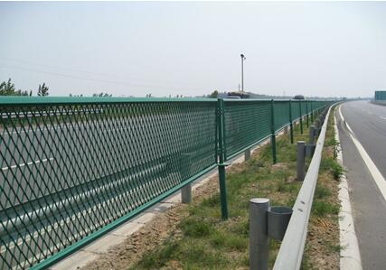 高速公路護(hù)欄網(wǎng) 高速公路護(hù)欄網(wǎng)