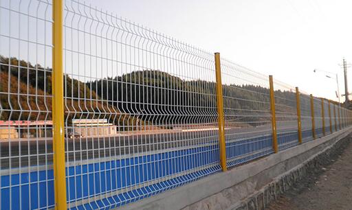 高速公路護(hù)欄網(wǎng) 高速公路護(hù)欄網(wǎng)